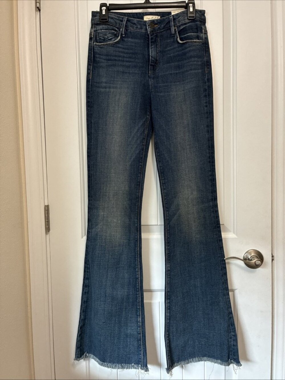 Unpublished JANET Jeans With Raw Hem 29” X 34” Rise 10” With Unfinished Hem